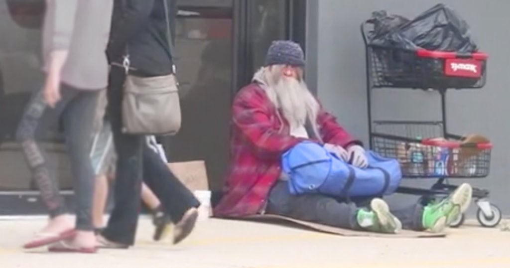 Homeless Pastor Experiment Outside Church To See What People Do