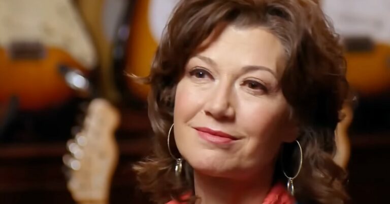 Christian Amy Grant on Love-Hate Relationship with Some of Bible